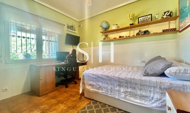 Herverkoop - Villa - Torrevieja - Los Balcones - Los Altos del Edén