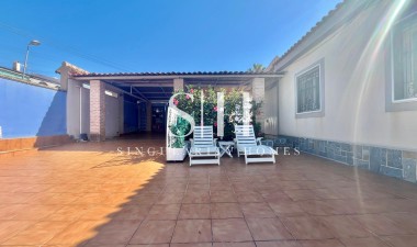 Herverkoop - Villa - Torrevieja - Los Balcones - Los Altos del Edén