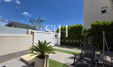 Återförsäljning - Villa - Pilar de la Horadada - Zona Pueblo