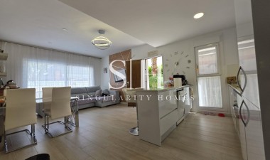 Återförsäljning - Villa - Pilar de la Horadada - Zona Pueblo