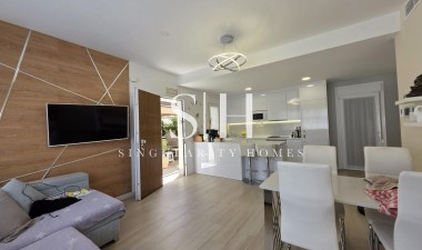 Återförsäljning - Villa - Pilar de la Horadada - Zona Pueblo