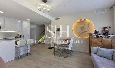 Återförsäljning - Villa - Pilar de la Horadada - Zona Pueblo