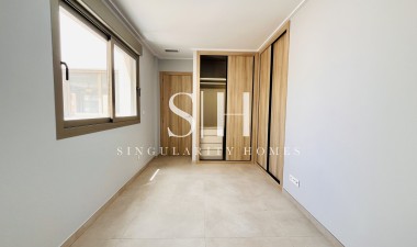 Resale - Apartment / flat - Torre de la Horadada - Costa Blanca