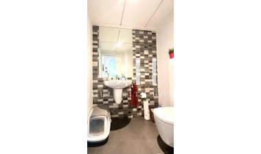 Wiederverkauf - Haus - Torrevieja - aguas nuevas