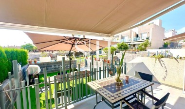 Wiederverkauf - Haus - Torrevieja - aguas nuevas