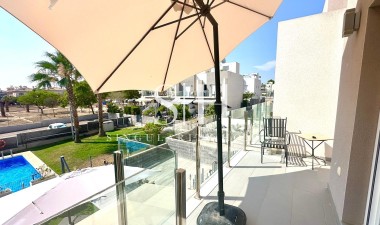 Wiederverkauf - Haus - Torrevieja - aguas nuevas