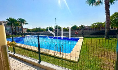 Wiederverkauf - Haus - Torrevieja - aguas nuevas