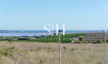 Återförsäljning - Villa - San Miguel de Salinas - Inland