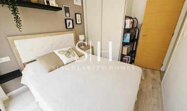 Перепродажа - Villa - Orihuela Costa - La Regia