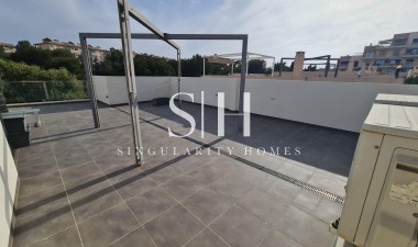 Перепродажа - Villa - Orihuela Costa - La Regia