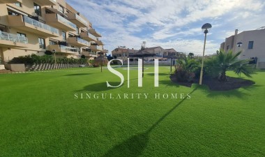 Перепродажа - Villa - Orihuela Costa - La Regia