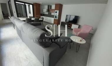 Resale - Villa - San Miguel de Salinas - Inland