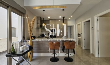 Перепродажа - Villa - Villamartin - Costa Blanca