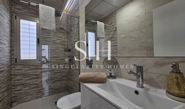 Перепродажа - Villa - Villamartin - Costa Blanca