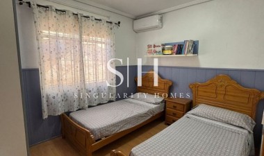 Перепродажа - Villa - Torrevieja - Costa Blanca