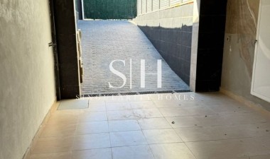 Перепродажа - Villa - Torrevieja - Costa Blanca