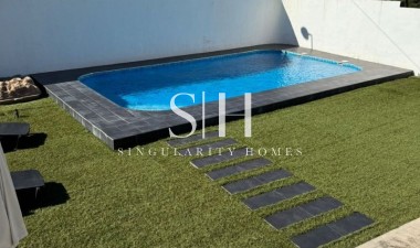 Перепродажа - Villa - Torrevieja - Costa Blanca