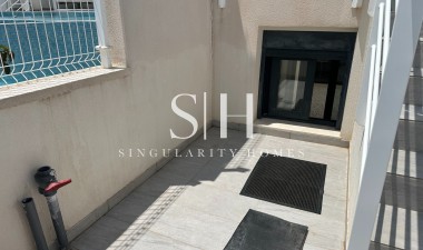 Återförsäljning - Villa - San Miguel de Salinas - Inland