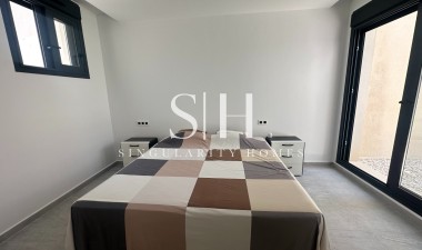 Återförsäljning - Villa - San Miguel de Salinas - Inland