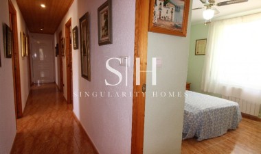 Herverkoop - Villa - Torrevieja - Los balcones