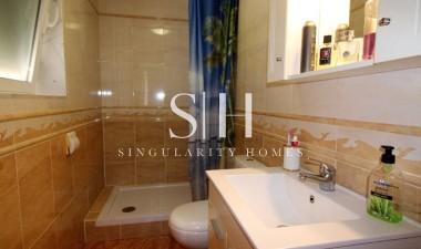 Herverkoop - Villa - Torrevieja - Los balcones