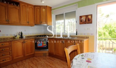 Herverkoop - Villa - Torrevieja - Los balcones