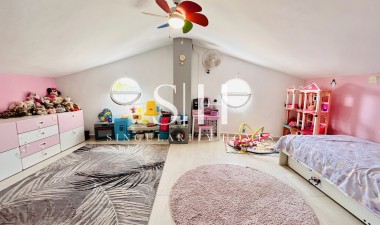 Återförsäljning - Villa - San Miguel de Salinas - Inland