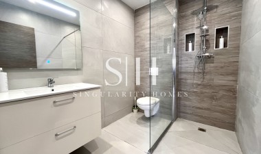 Återförsäljning - Villa - San Miguel de Salinas - Inland