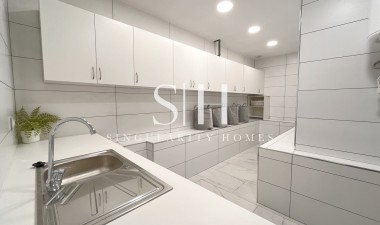 Återförsäljning - Villa - San Miguel de Salinas - Inland