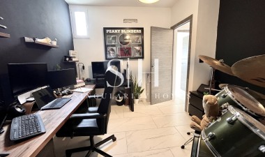 Återförsäljning - Villa - San Miguel de Salinas - Inland