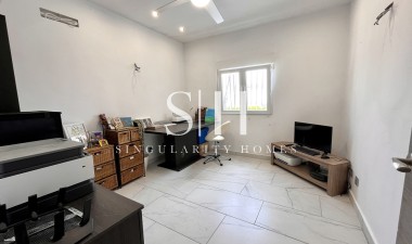 Återförsäljning - Villa - San Miguel de Salinas - Inland