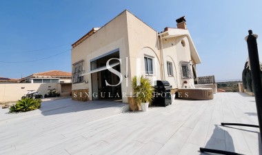 Återförsäljning - Villa - San Miguel de Salinas - Inland