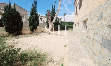 Перепродажа - Villa - Torrevieja - Los Balcones - Los Altos del Edén