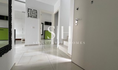 Återförsäljning - Villa - Orihuela Costa - Lomas de Cabo Roig