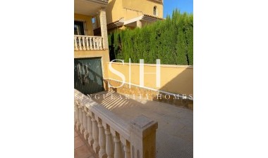 Resale - Villa - Orihuela Costa - Villamartín-las Filipinas