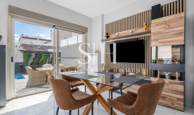 Перепродажа - Villa - Orihuela Costa - Costa Blanca