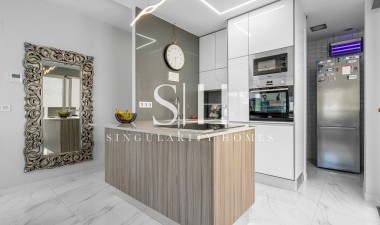 Перепродажа - Villa - Orihuela Costa - Costa Blanca