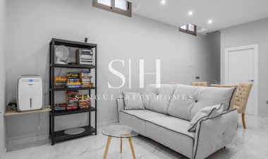 Перепродажа - Villa - Orihuela Costa - Costa Blanca