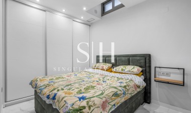 Перепродажа - Villa - Orihuela Costa - Costa Blanca