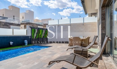 Перепродажа - Villa - Orihuela Costa - Costa Blanca