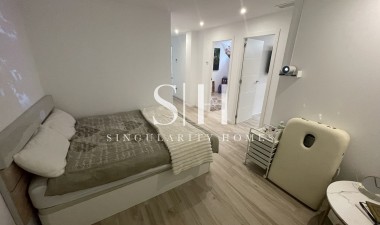 Återförsäljning - Villa - Cabo Roig - Costa Blanca