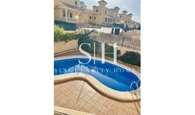 Resale - Villa - Orihuela Costa - Villamartin