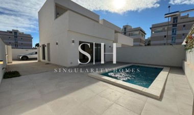 Resale - Villa - Orihuela Costa - Costa Blanca