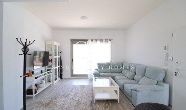 Odsprzedaż - Villa - San Miguel de Salinas - Inland