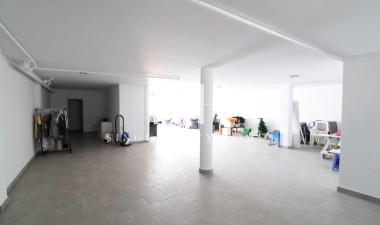 Odsprzedaż - Villa - San Miguel de Salinas - Inland