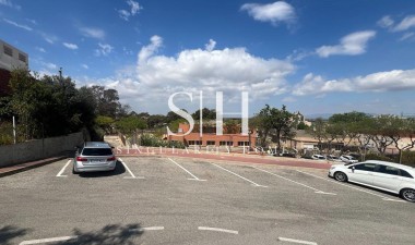 Перепродажа - Casa - Guardamar del Segura - CENTRO