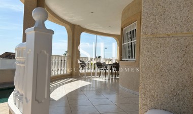 Перепродажа - Villa - Ciudad Quesada - Benimar