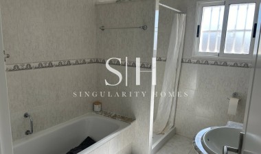 Перепродажа - Villa - Ciudad Quesada - Benimar