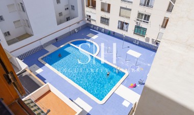 Resale - Apartment / flat - Torrevieja - Playa del Cura