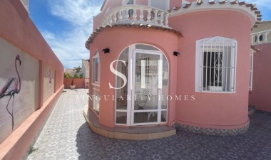 Wiederverkauf - Villa - Playa Flamenca - Costa Blanca